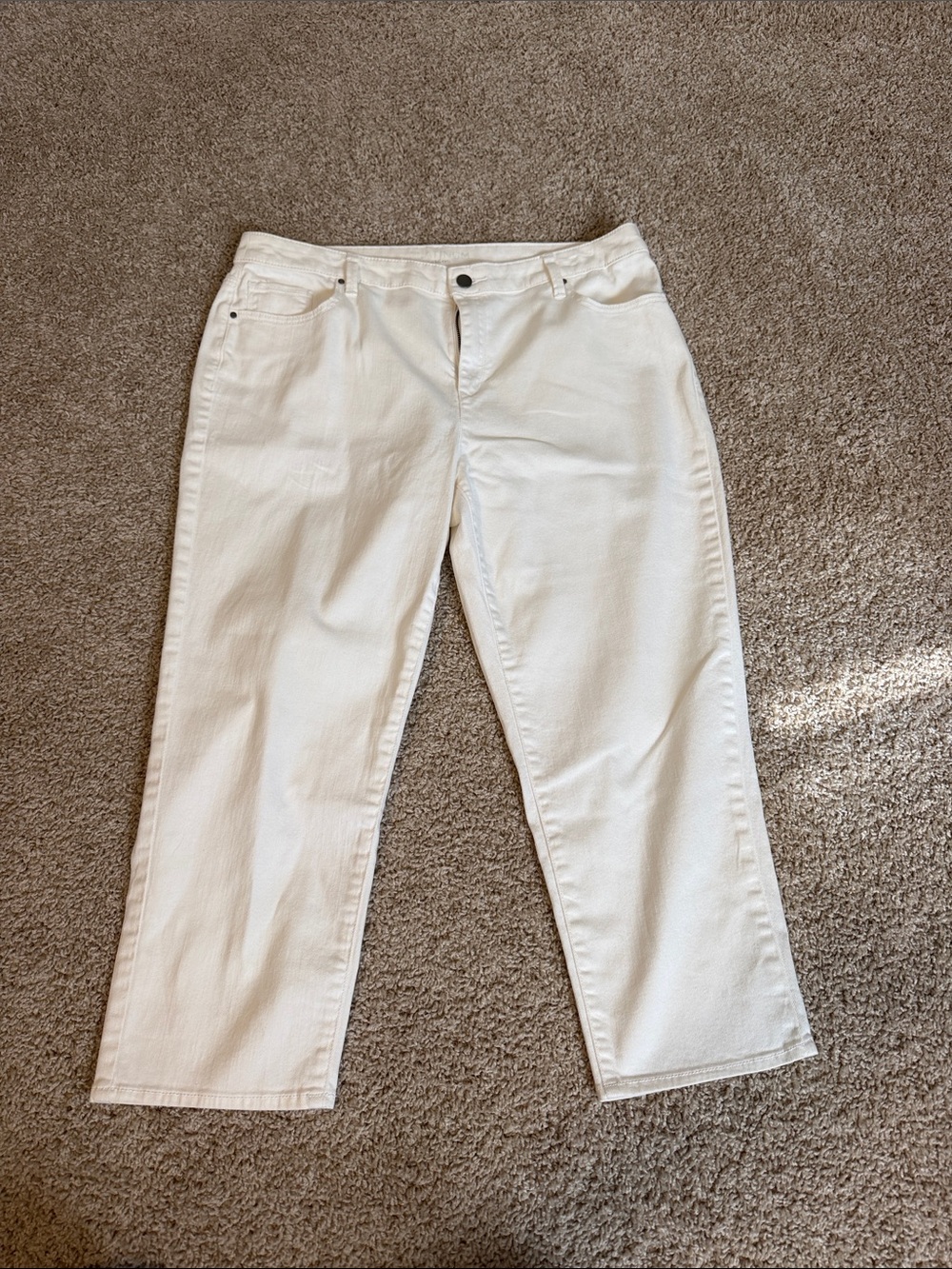 Chicos platinum cropped jeans